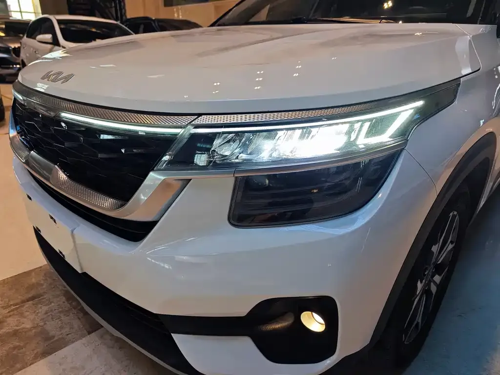 Kia KX3 — фото 9