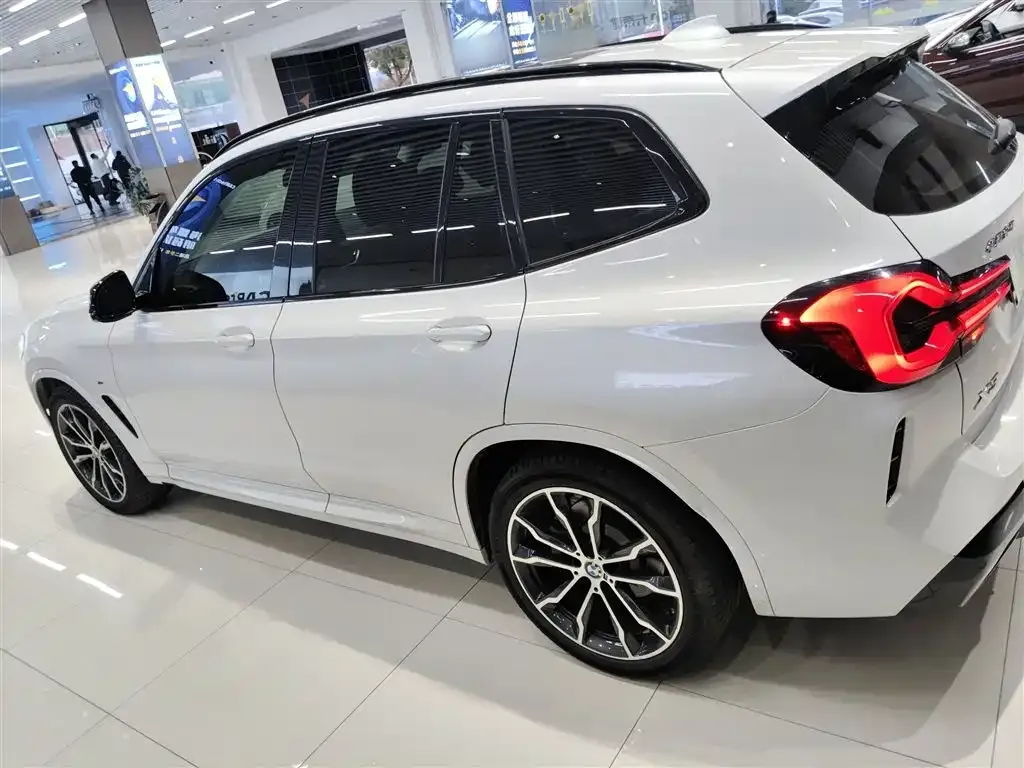 BMW X3 — фото 5