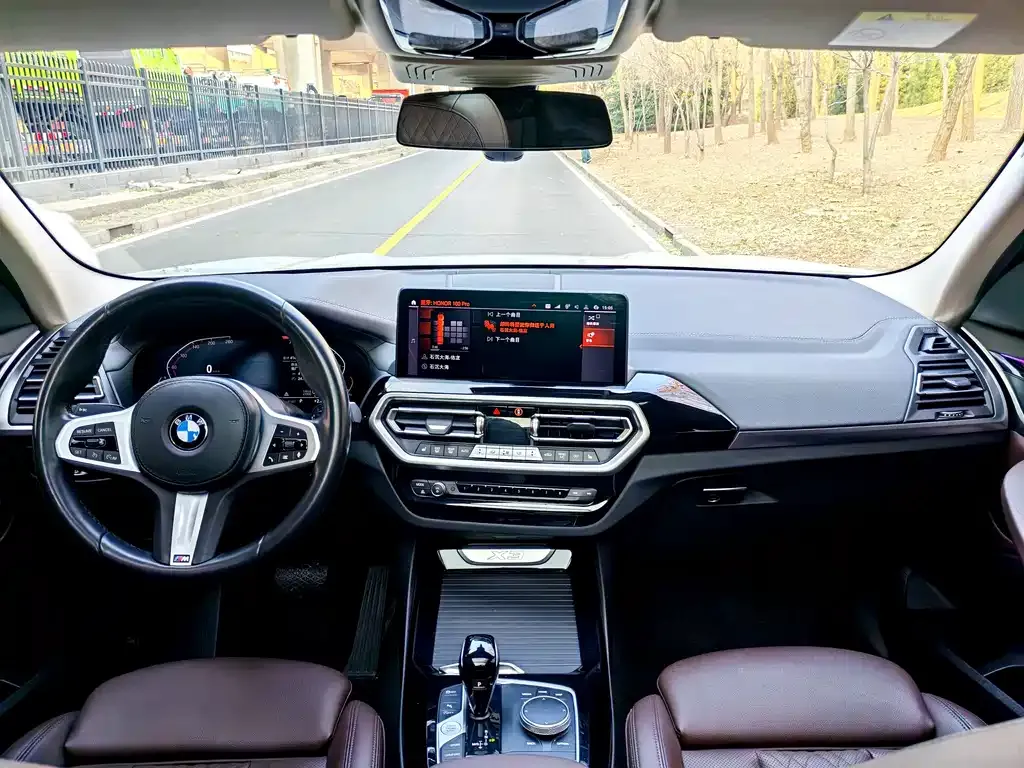 BMW X3 — фото 10