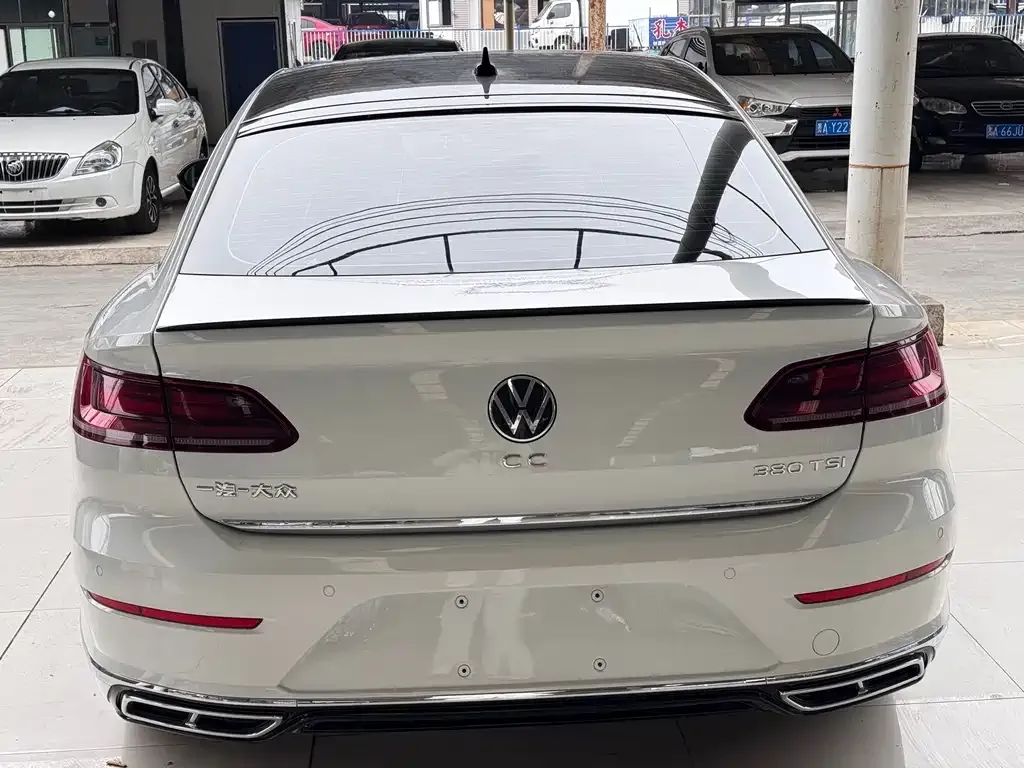 Volkswagen CC — фото 4