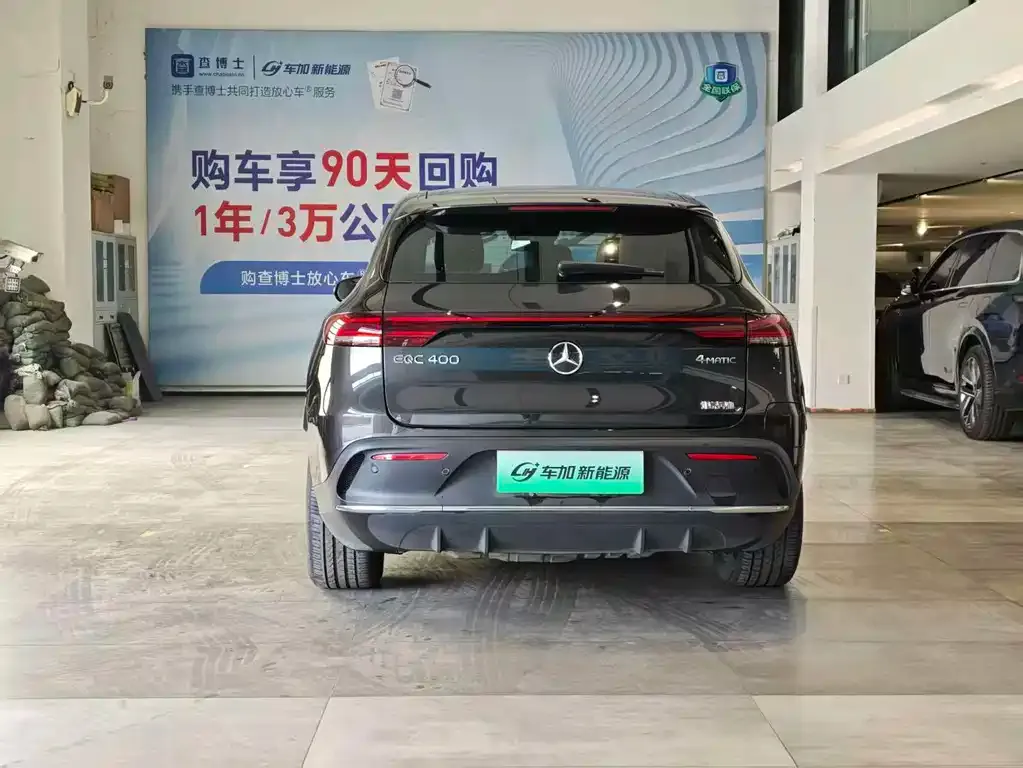 Mercedes-Benz EQC — фото 2