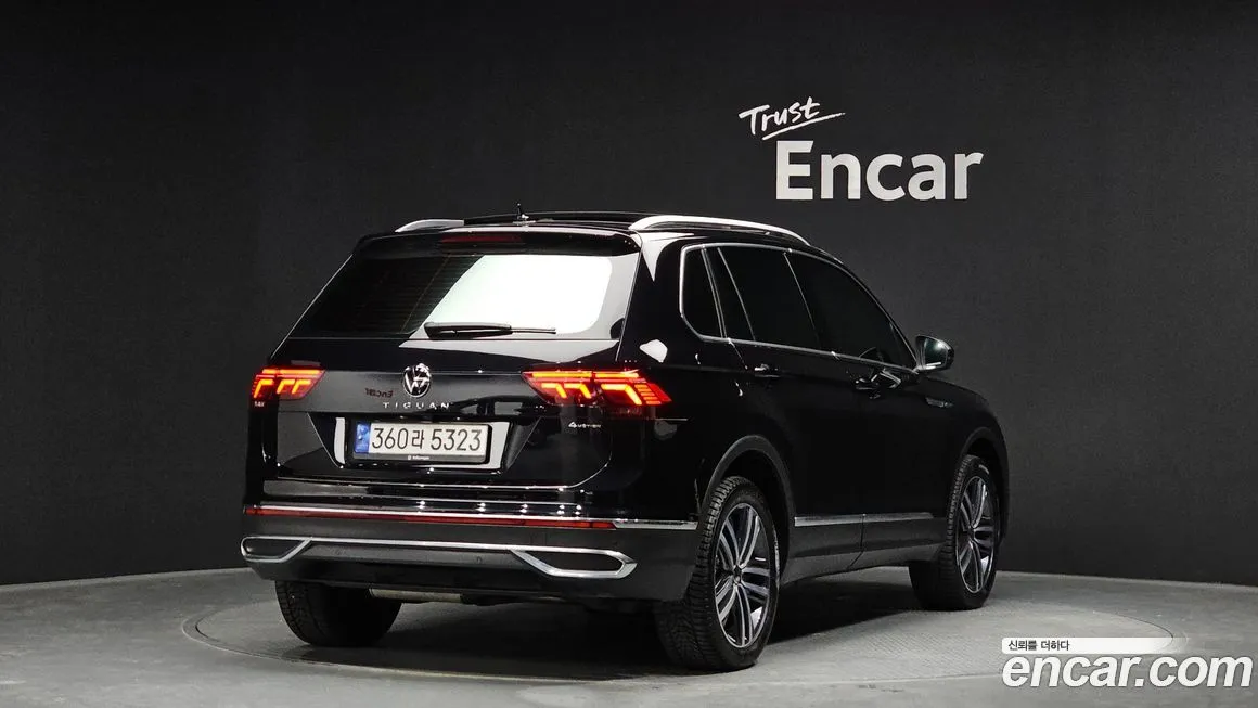 Volkswagen Tiguan — фото 2