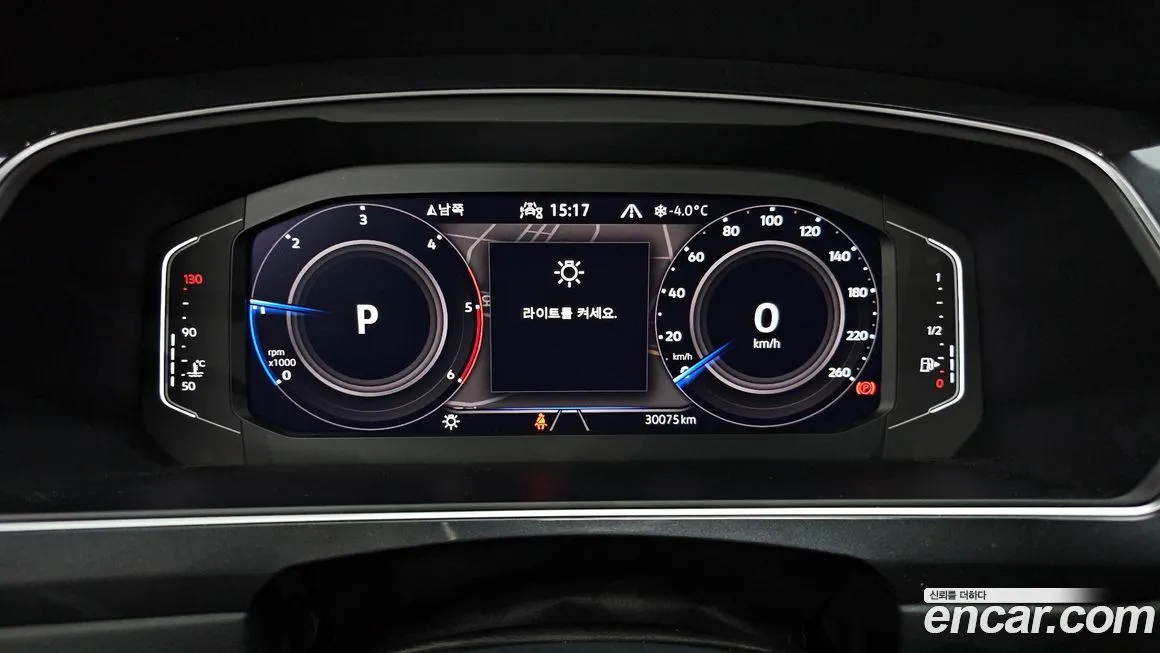 Volkswagen Tiguan — фото 8