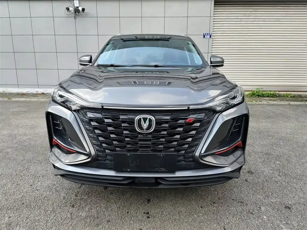 Changan CS75PLUS — фото 3