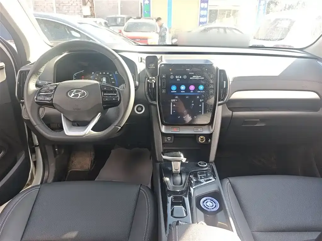Hyundai ix35 — фото 10