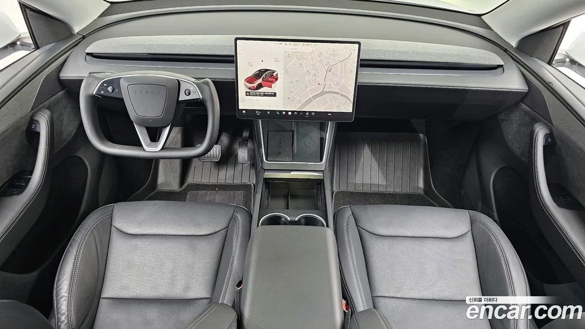 Tesla Model Y — фото 9