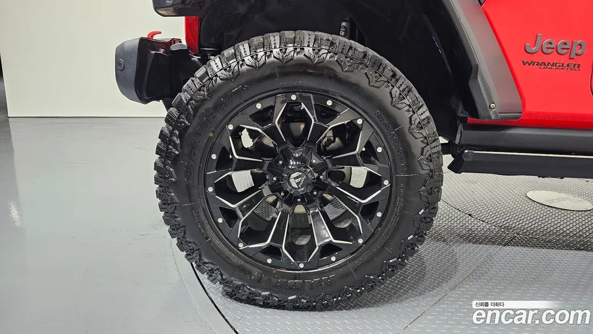 Jeep Wrangler — фото 4