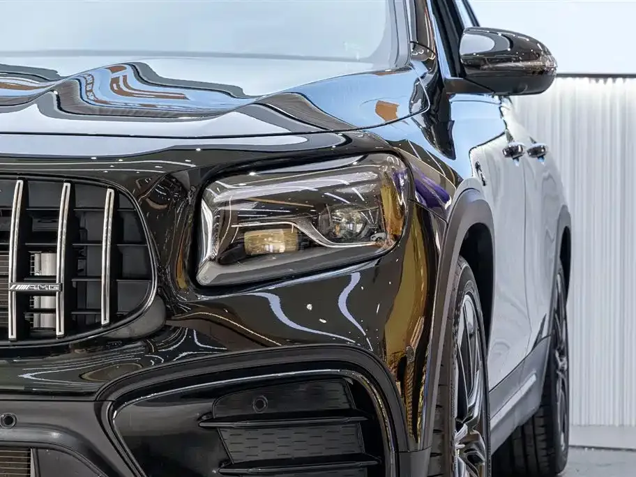 Mercedes-Benz GLB AMG — фото 6