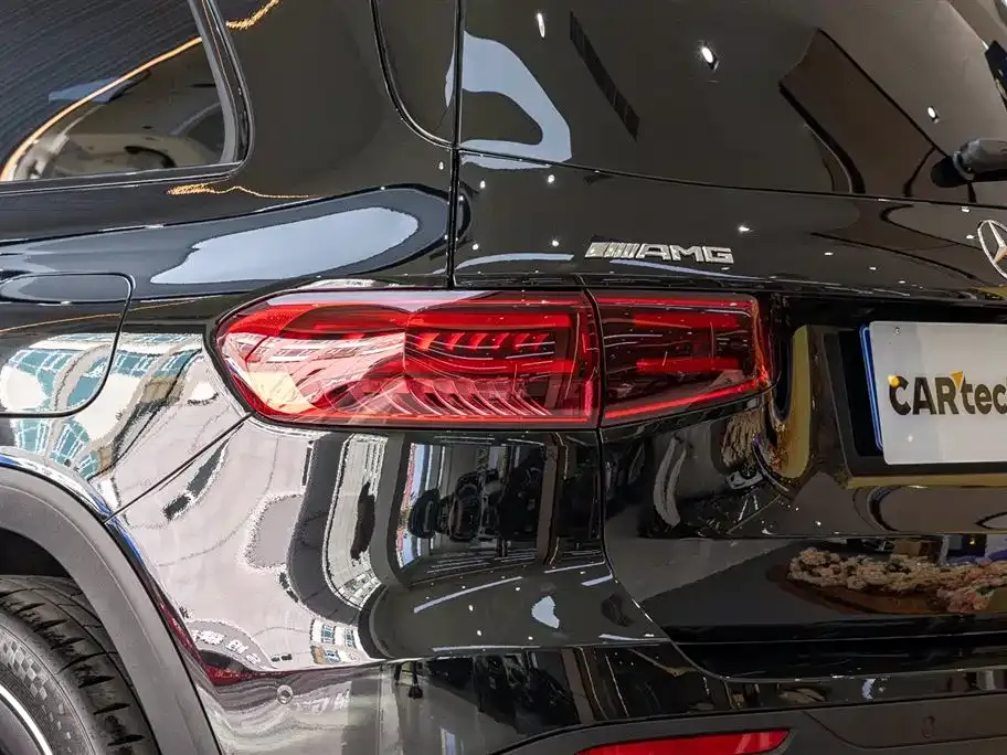 Mercedes-Benz GLB AMG — фото 4