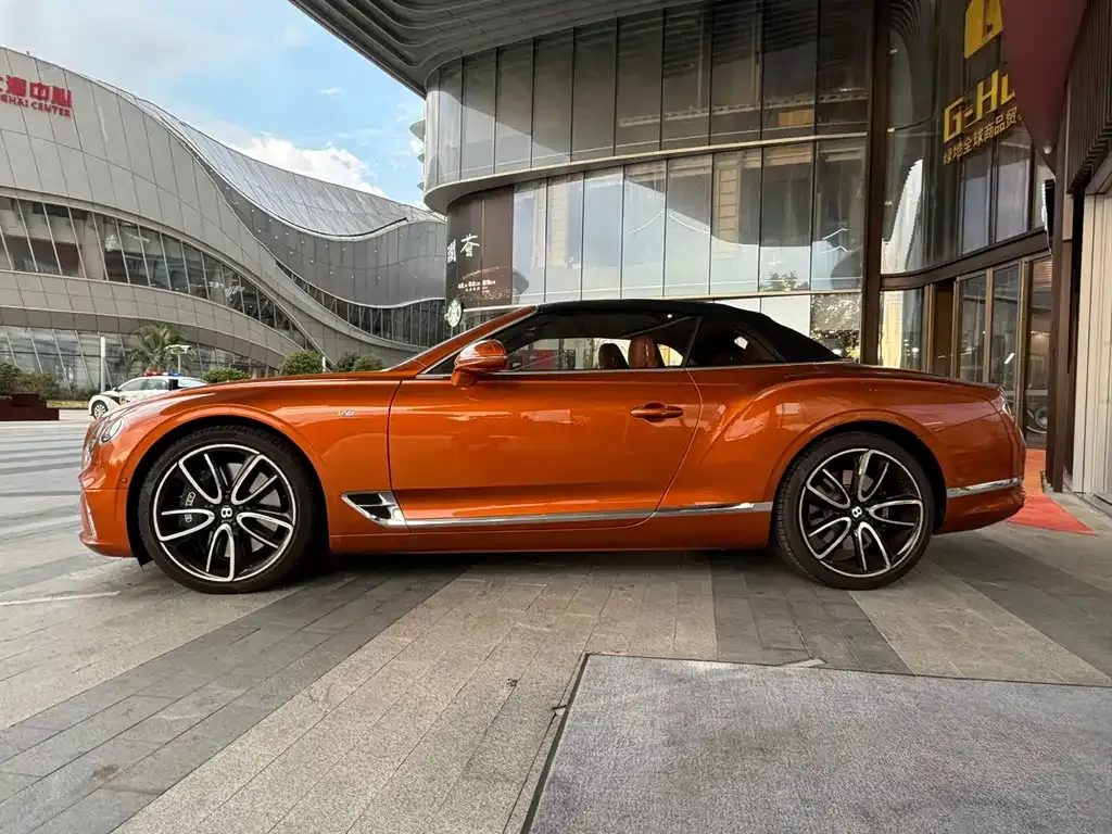 Bentley Continental — фото 6