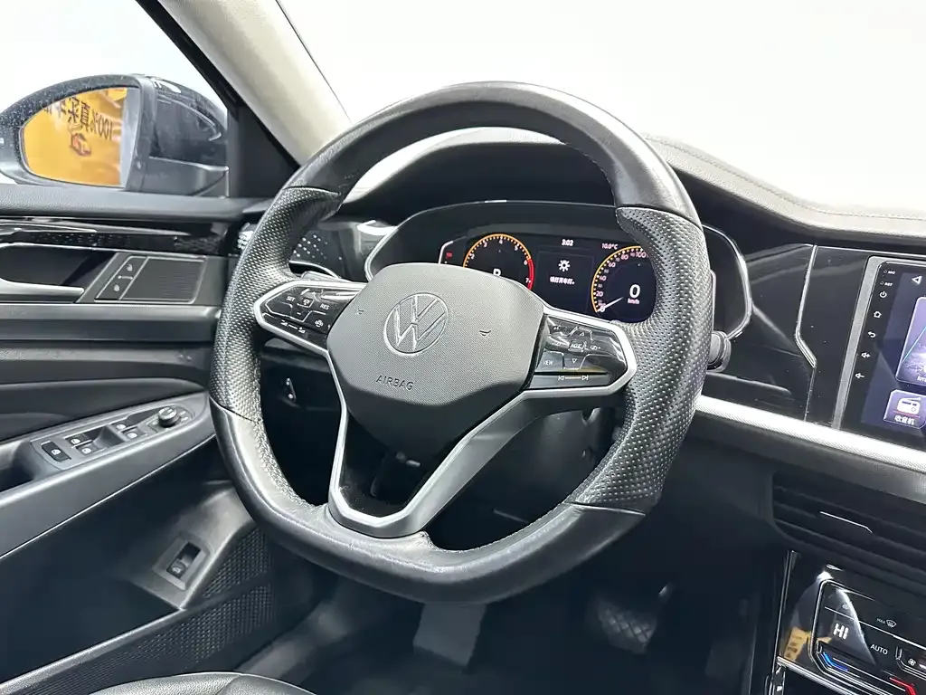 Volkswagen Passat — фото 8