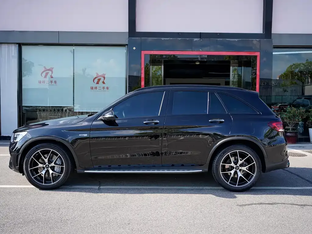 Mercedes-Benz GLC AMG — фото 7