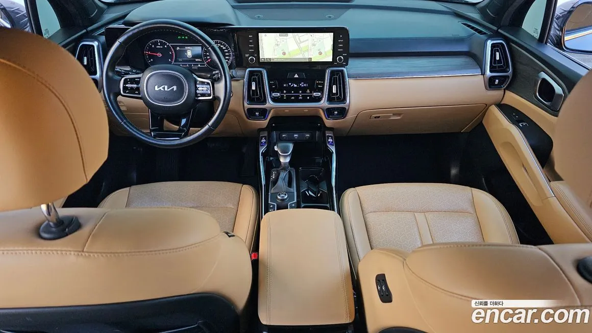 Kia Sorento — фото 7