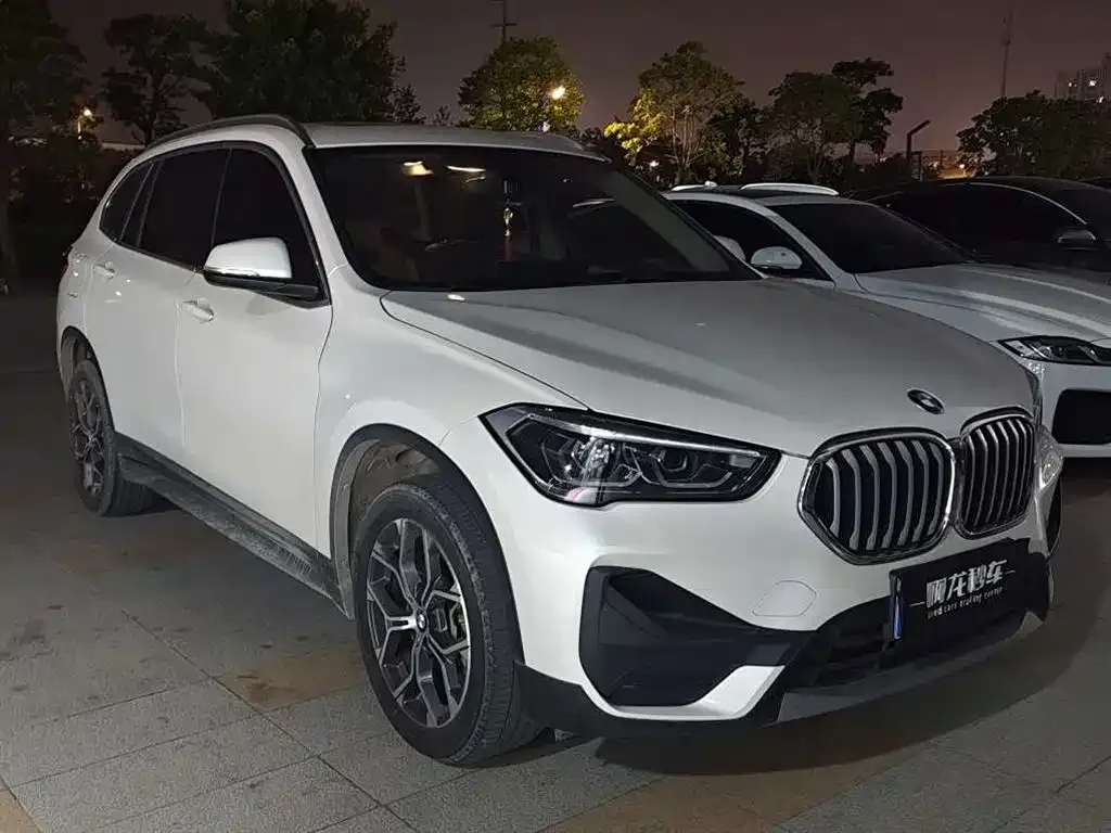 BMW X1 — фото 3