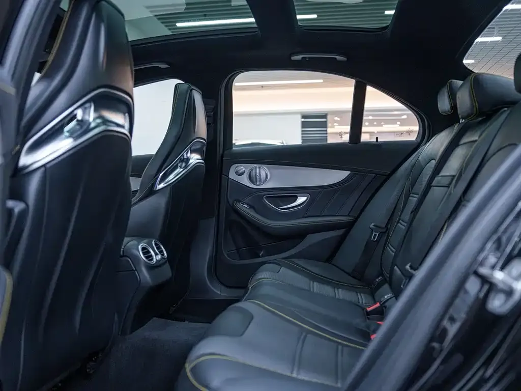 Mercedes-Benz C-Class AMG — фото 8