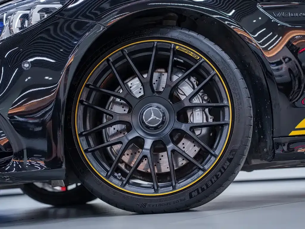 Mercedes-Benz C-Class AMG — фото 9