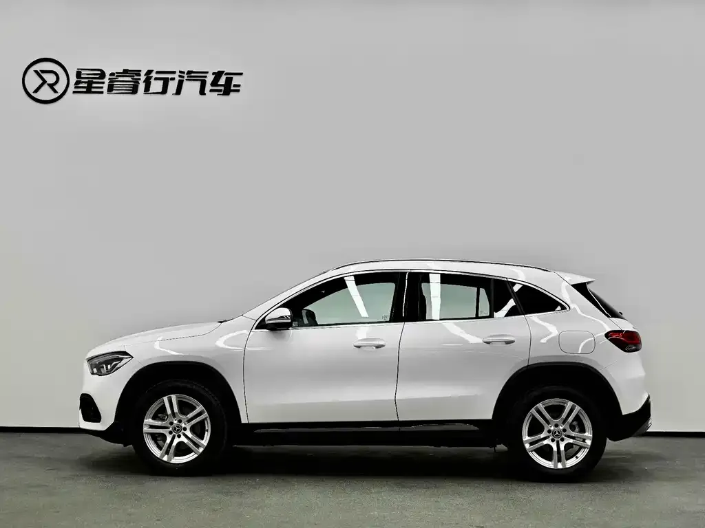 Mercedes-Benz GLA — фото 2