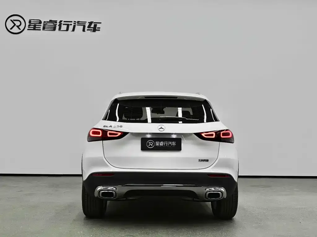 Mercedes-Benz GLA — фото 5