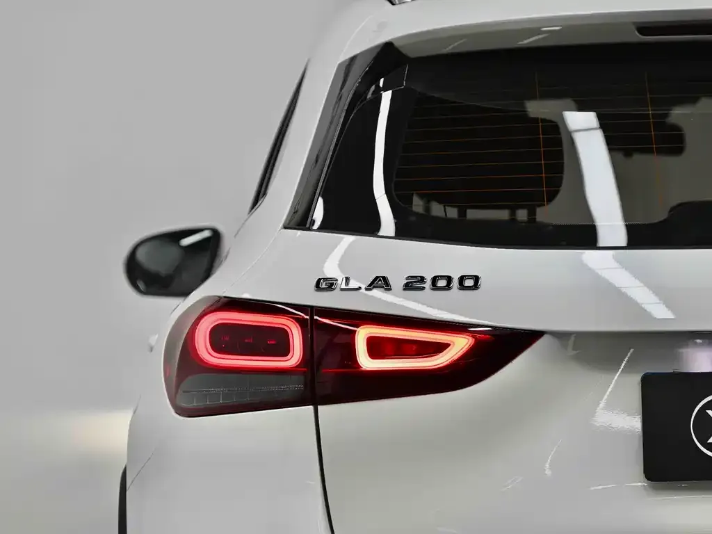 Mercedes-Benz GLA — фото 3