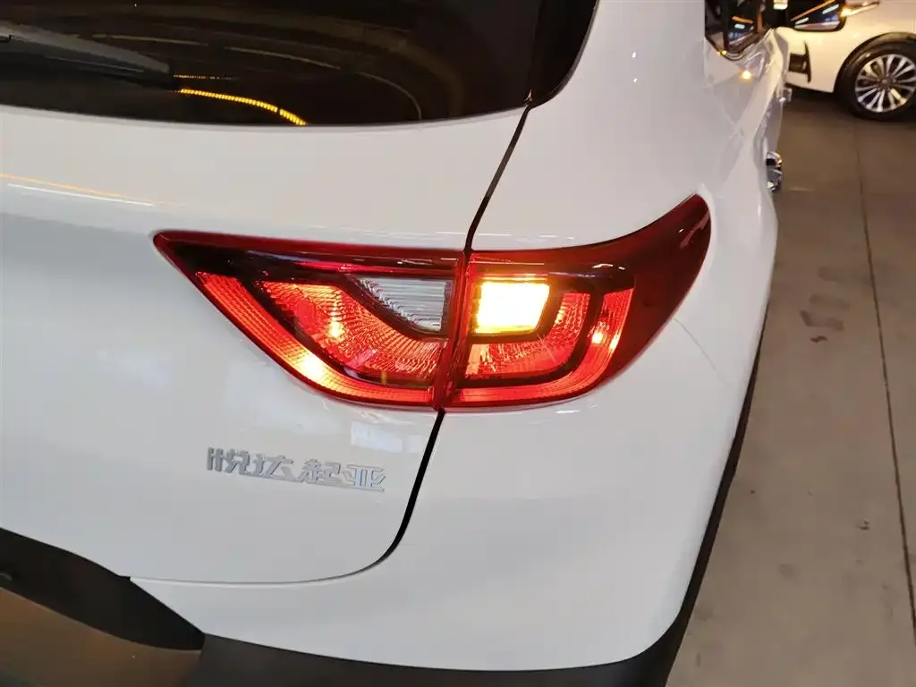Kia KX1 — фото 8