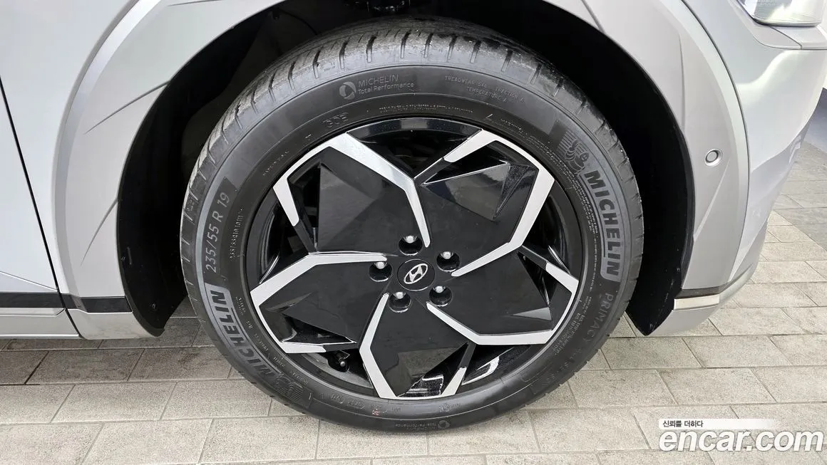 Hyundai Ioniq5 — фото 2