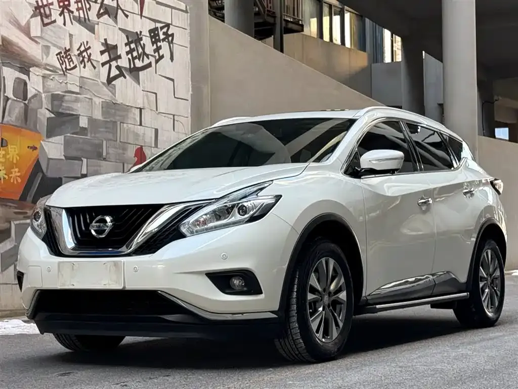 Nissan Murano — фото 1