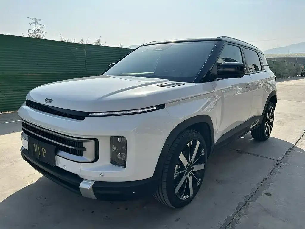 Geely Icon — фото 1