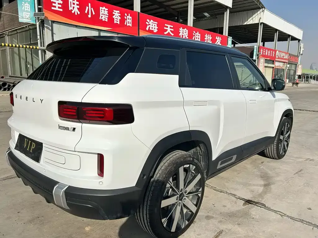 Geely Icon — фото 6