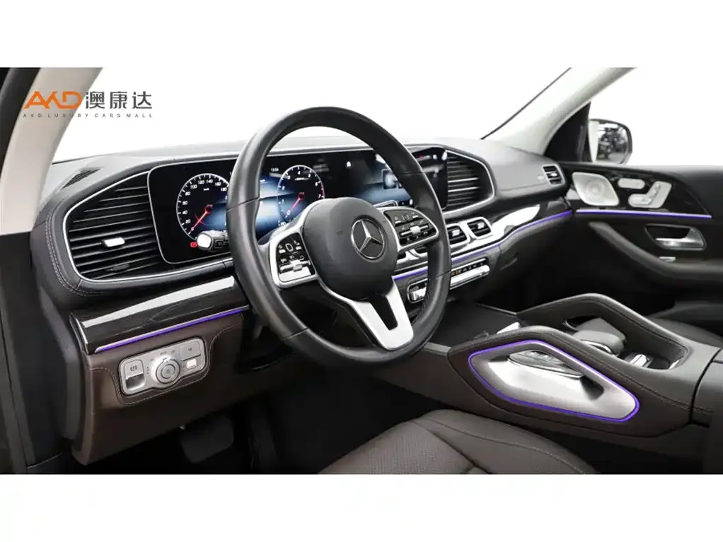 Mercedes-Benz GLS — фото 10