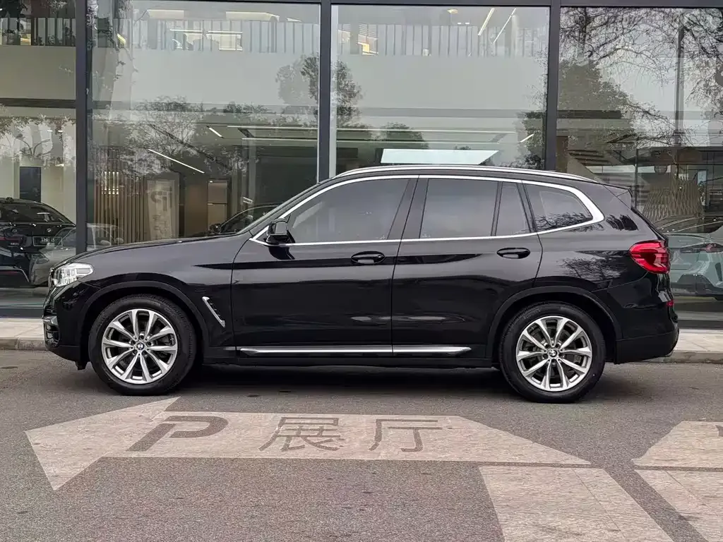 BMW X3 — фото 4