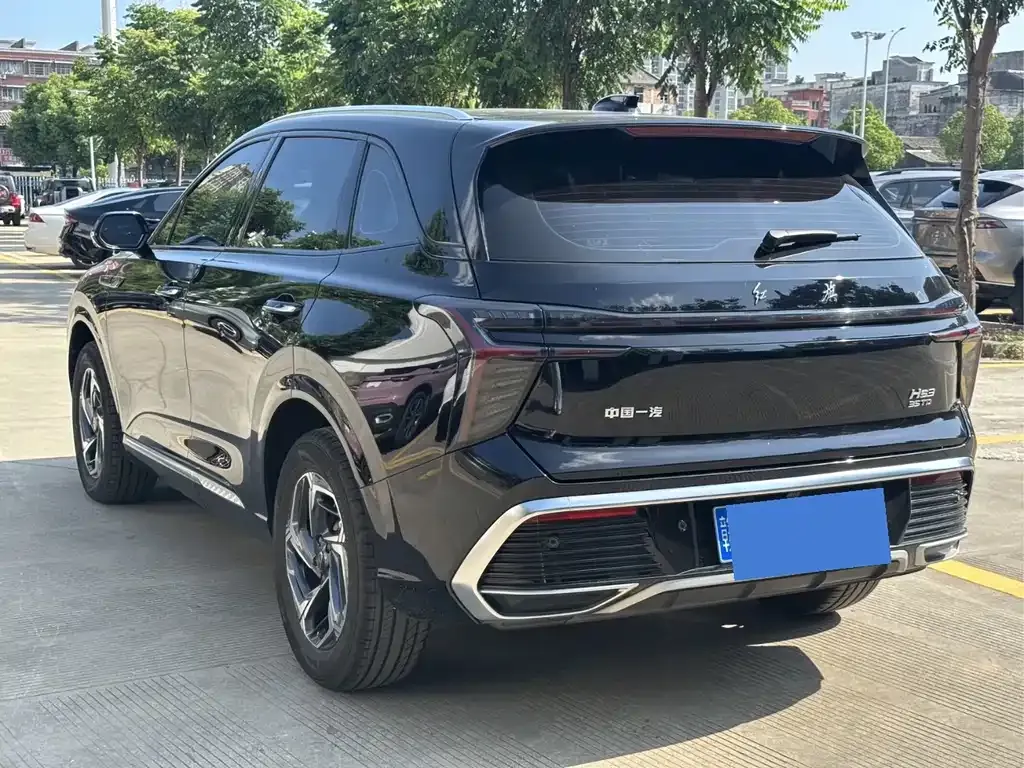 Hongqi HS3 — фото 5