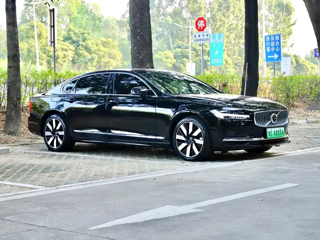 Volvo S90 PHEV — фото 9