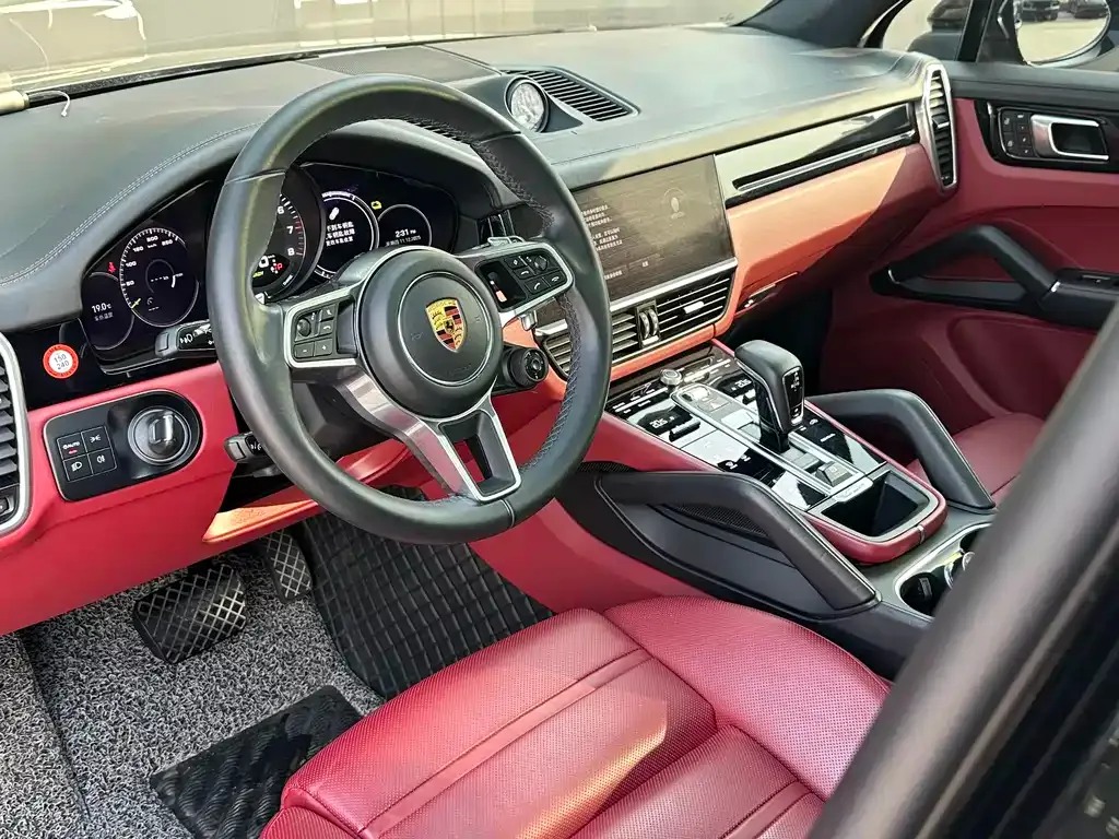 Porsche Cayenne Hybrid — фото 10