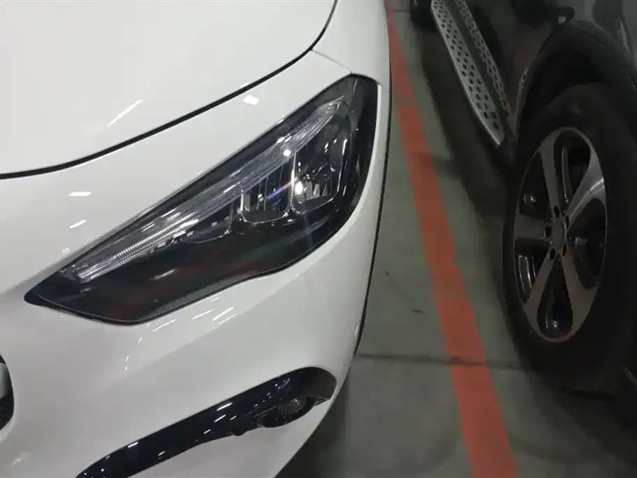 Mercedes-Benz GLA — фото 5