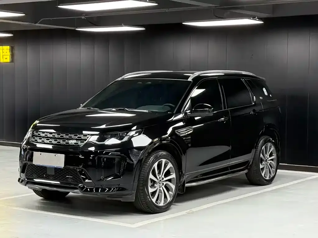 Land Rover Discovery Sport — фото 1