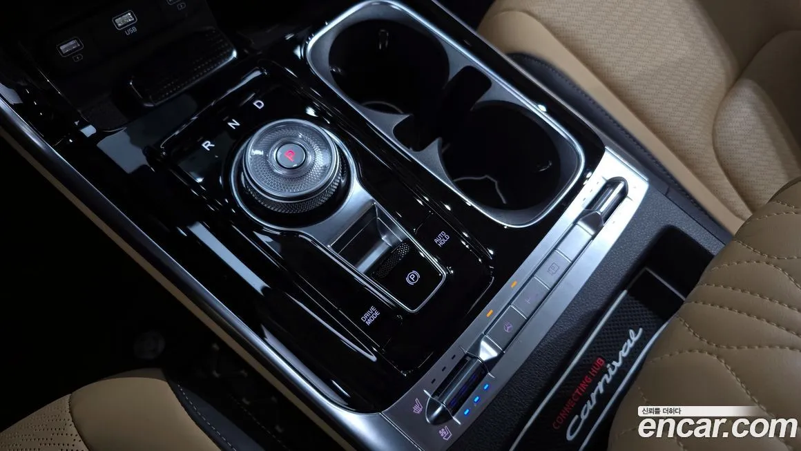 Kia Carnival — фото 9