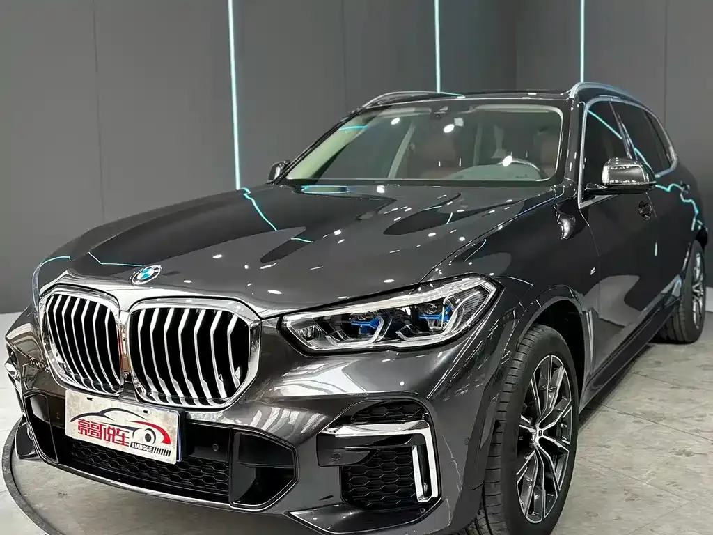 BMW X5 — фото 1