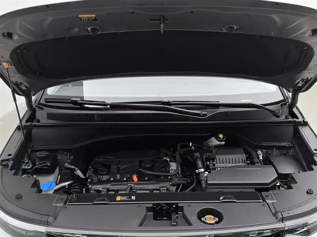 Hyundai Custo — фото 10