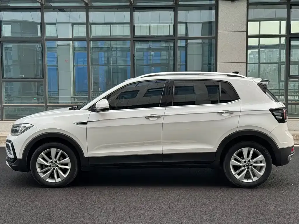 Volkswagen T-Cross — фото 8
