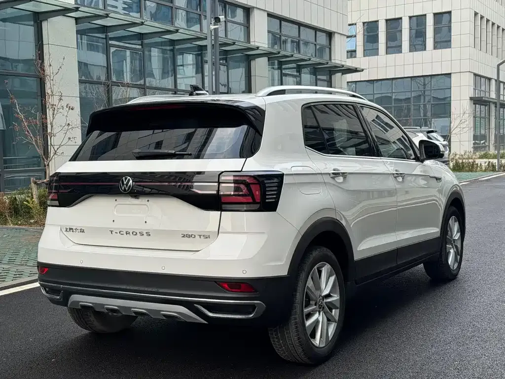 Volkswagen T-Cross — фото 6