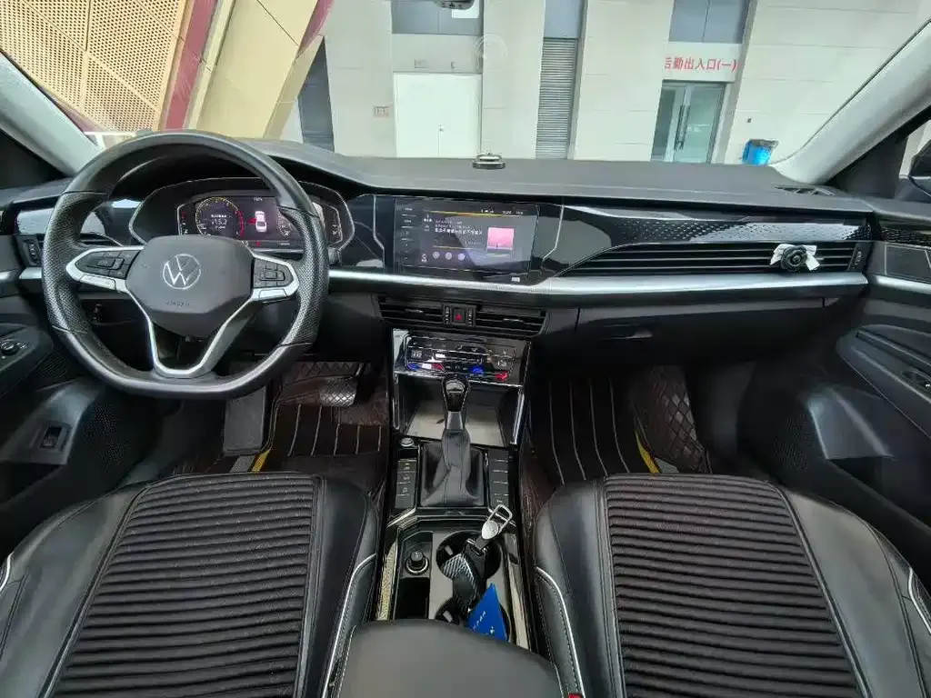 Volkswagen Passat — фото 6