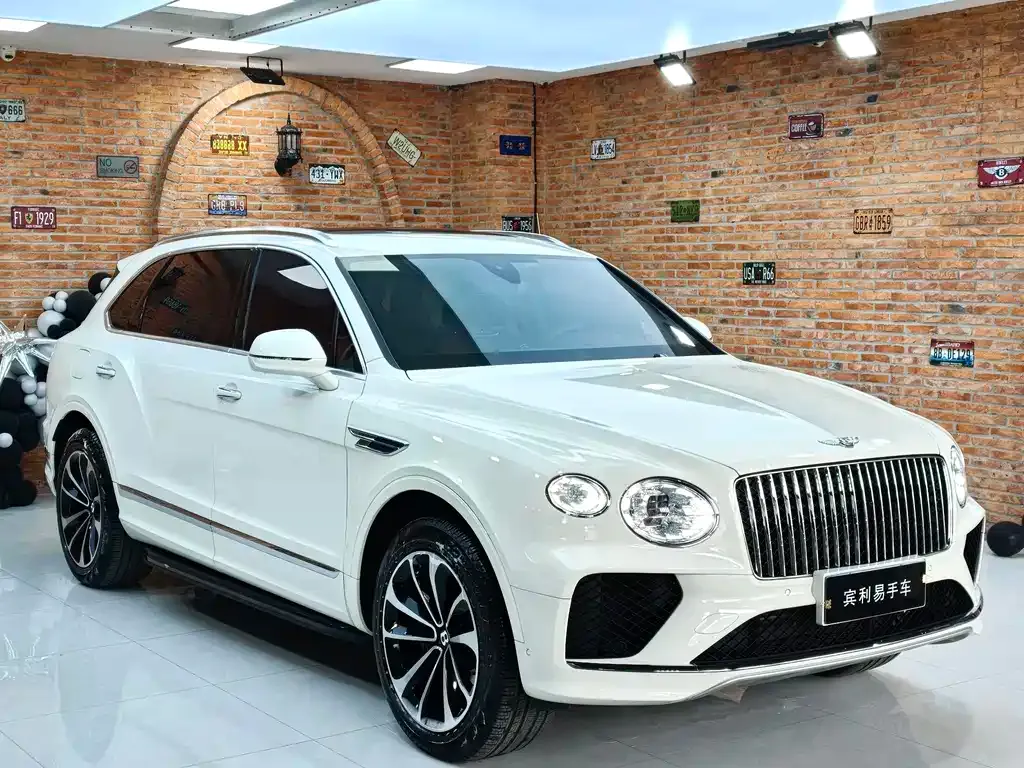 Bentley Bentayga — фото 4