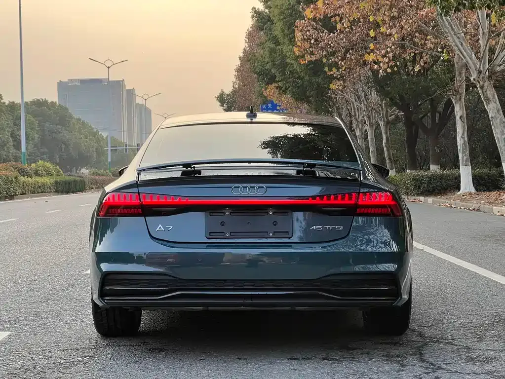 Audi A7 — фото 4