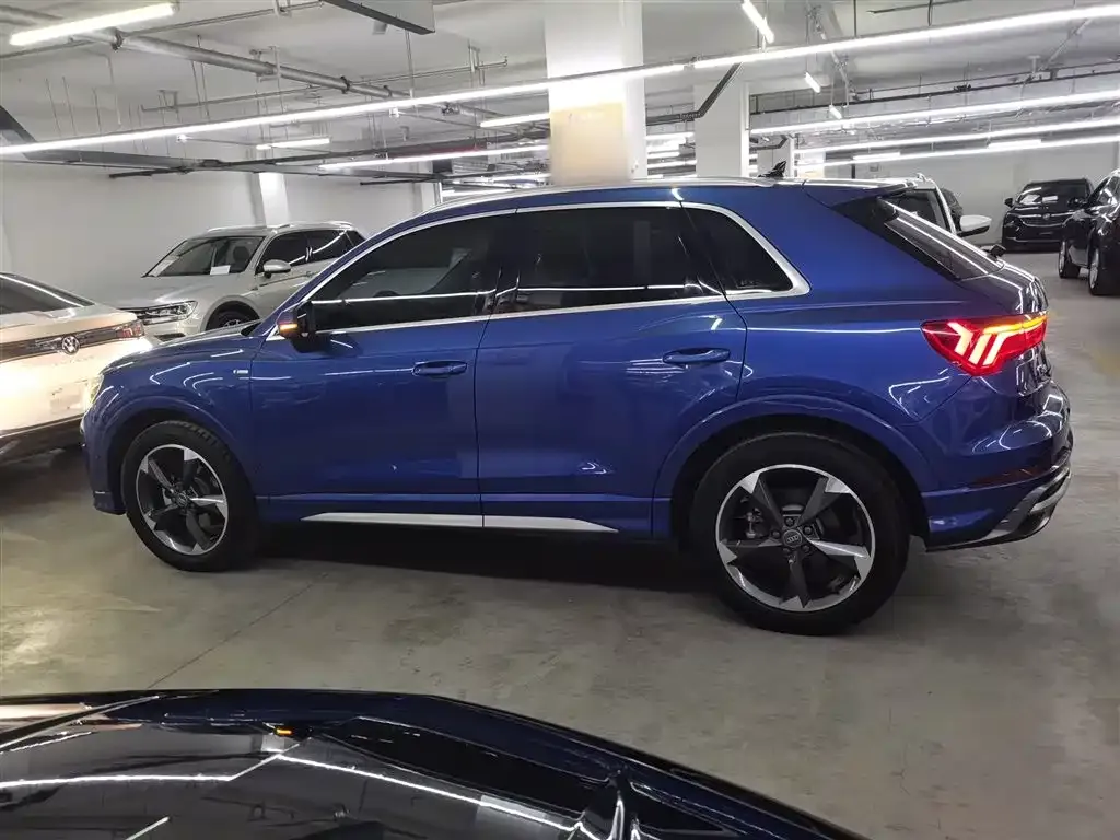 Audi Q3 — фото 2