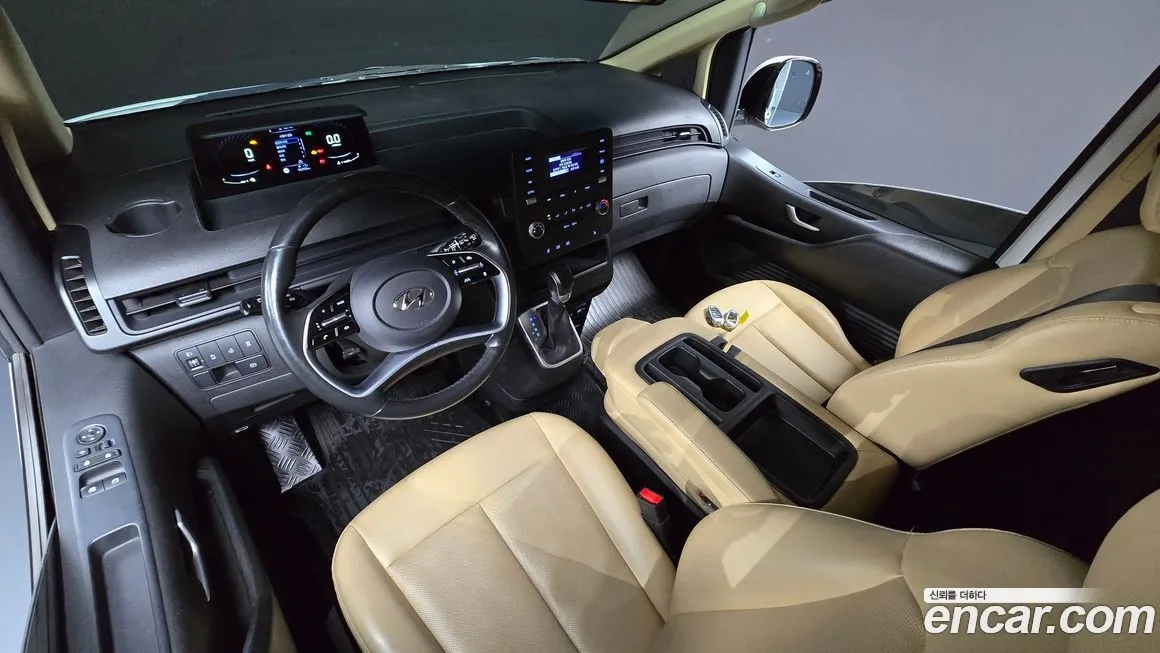 Hyundai Staria — фото 9