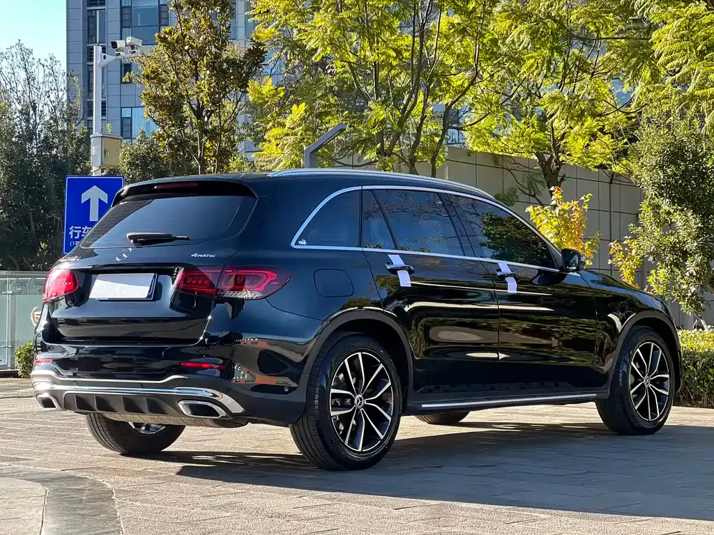 Mercedes-Benz GLC — фото 4
