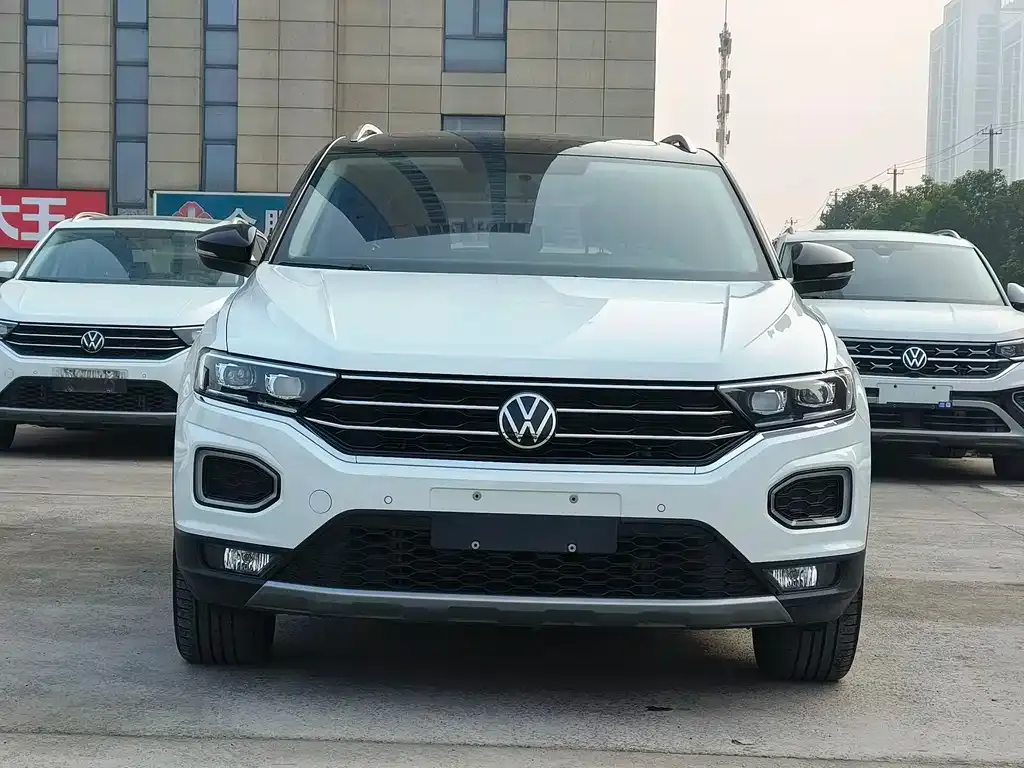 Volkswagen T-Roc — фото 5