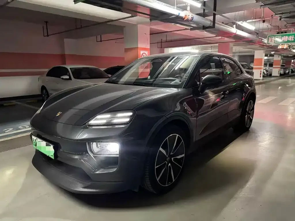 Porsche Macan EV — фото 1