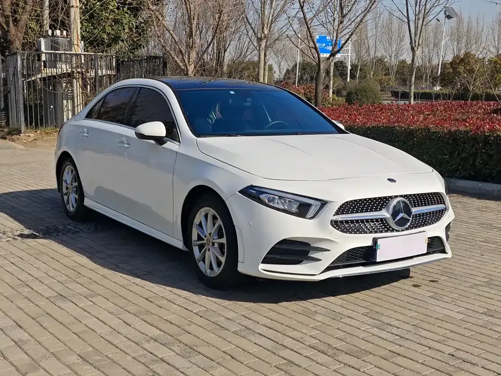 Mercedes-Benz A-Class — фото 10