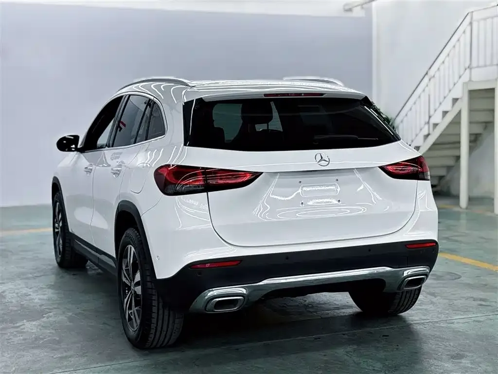 Mercedes-Benz GLA — фото 7